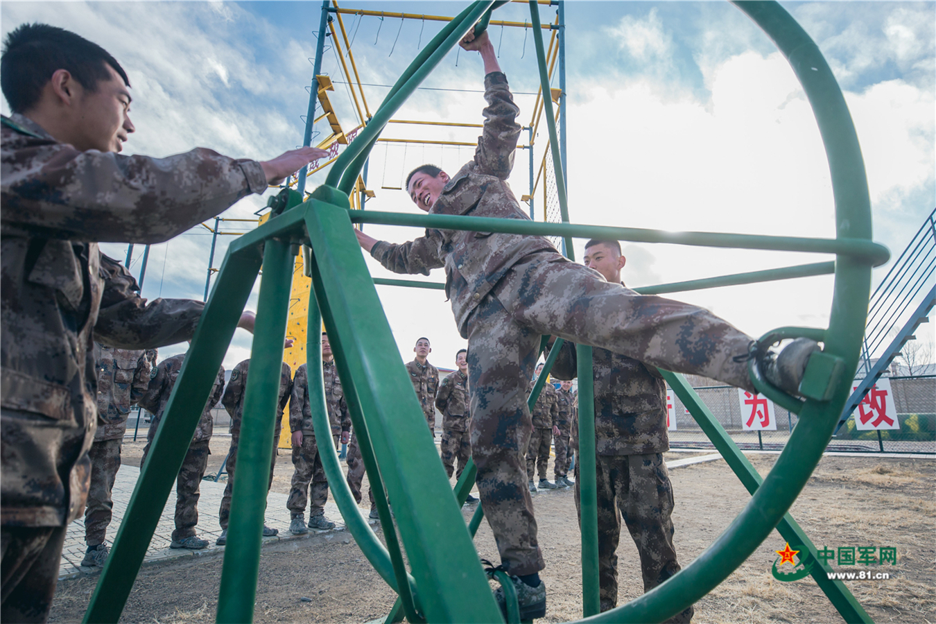 爱游戏-关于Scout连续七场比赛得分超过大胜，日本队挑战极限！的信息